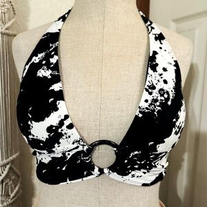 2 piece swimsuit by Carmen Marc VALVO